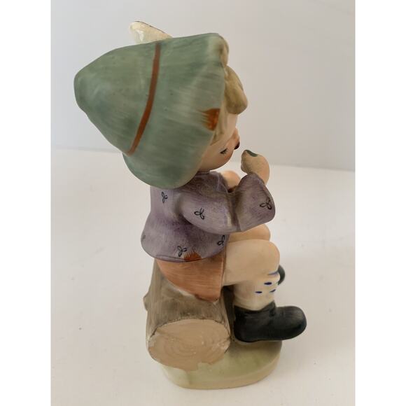 Vintage Napco Boy with Berries 6" Figurine Porcelain Napcoware Japan - Picture 6 of 9